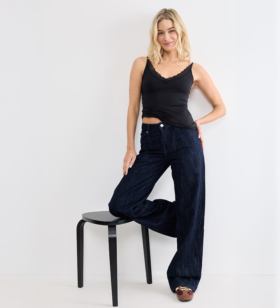 SHOP WOMEN